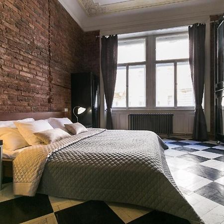 Old Town - Dusni Apartments Прага Экстерьер фото