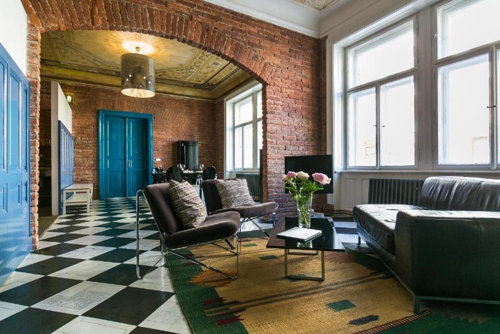 Old Town - Dusni Apartments Прага Экстерьер фото
